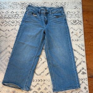 Cropped Blue Wide Leg Jeans